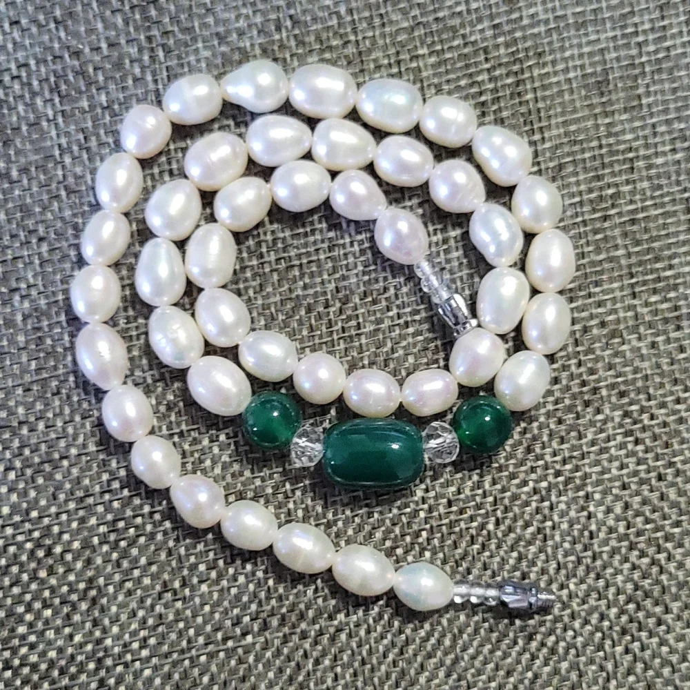 REAL Pearl and Green Agate Necklace - Picture 7 of 15
